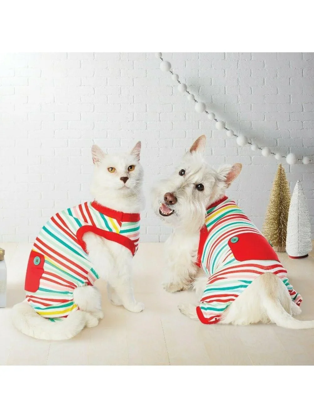 Wondershop Pet Pajamas Dog PJS Striped Back Flap Red Green Yellow Size Small